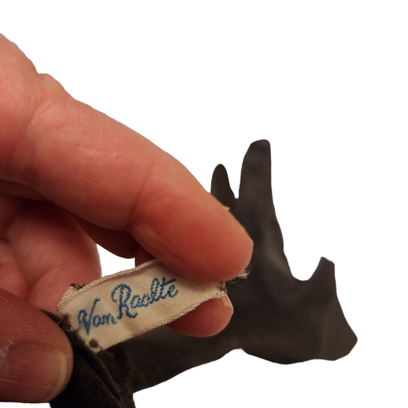 Vintage Van Raalte Dark Gray Leather Table Cut Gloves - Picture 8 of 8